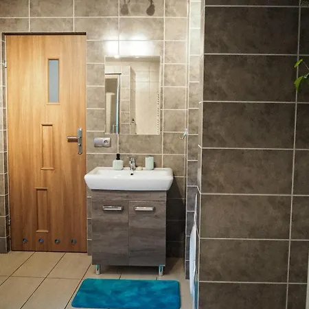 W Gorach Na Wylacznosc